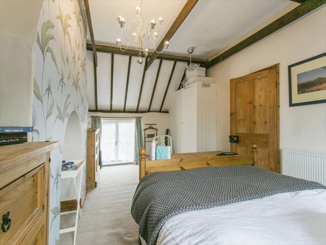  Image of 4 bedroom Cottage for sale in Victoria Street Billingborough Sleaford NG34 at 22 Victoria Street Billingborough Sleaford, NG34 0NX